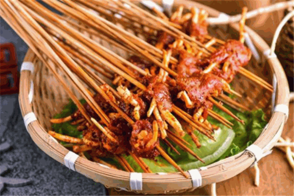 味正川小郡肝兔腰串串香